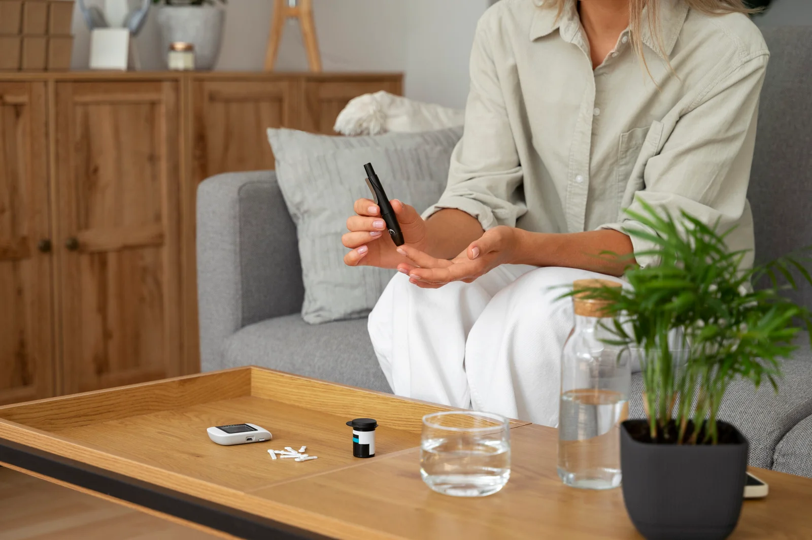 a person taking tablets before eating